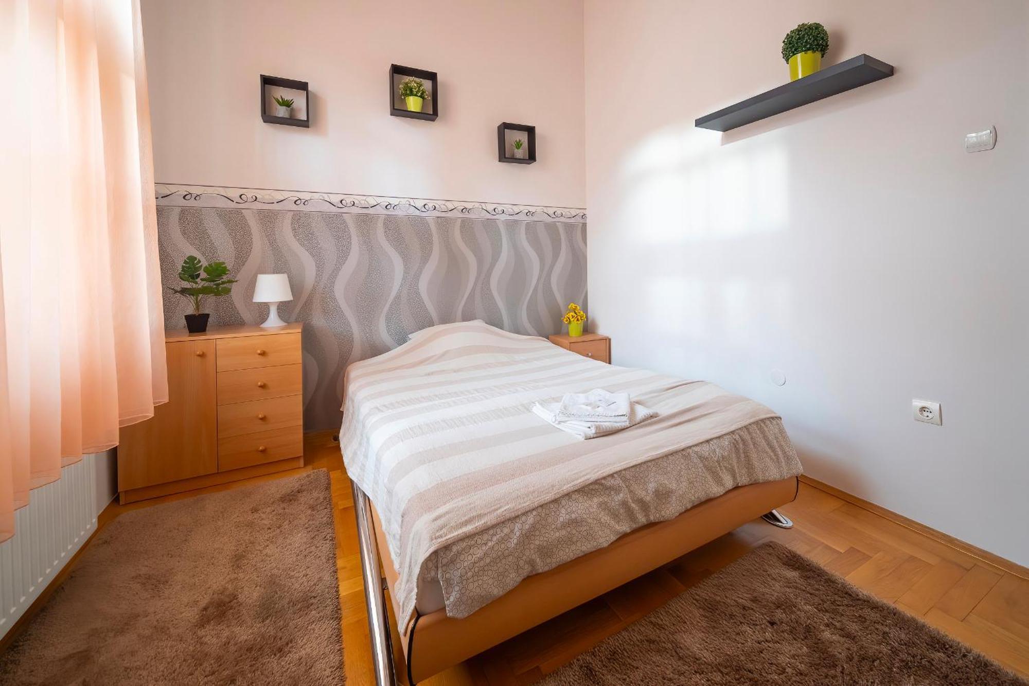 Tomka Apartman سيغيد المظهر الخارجي الصورة