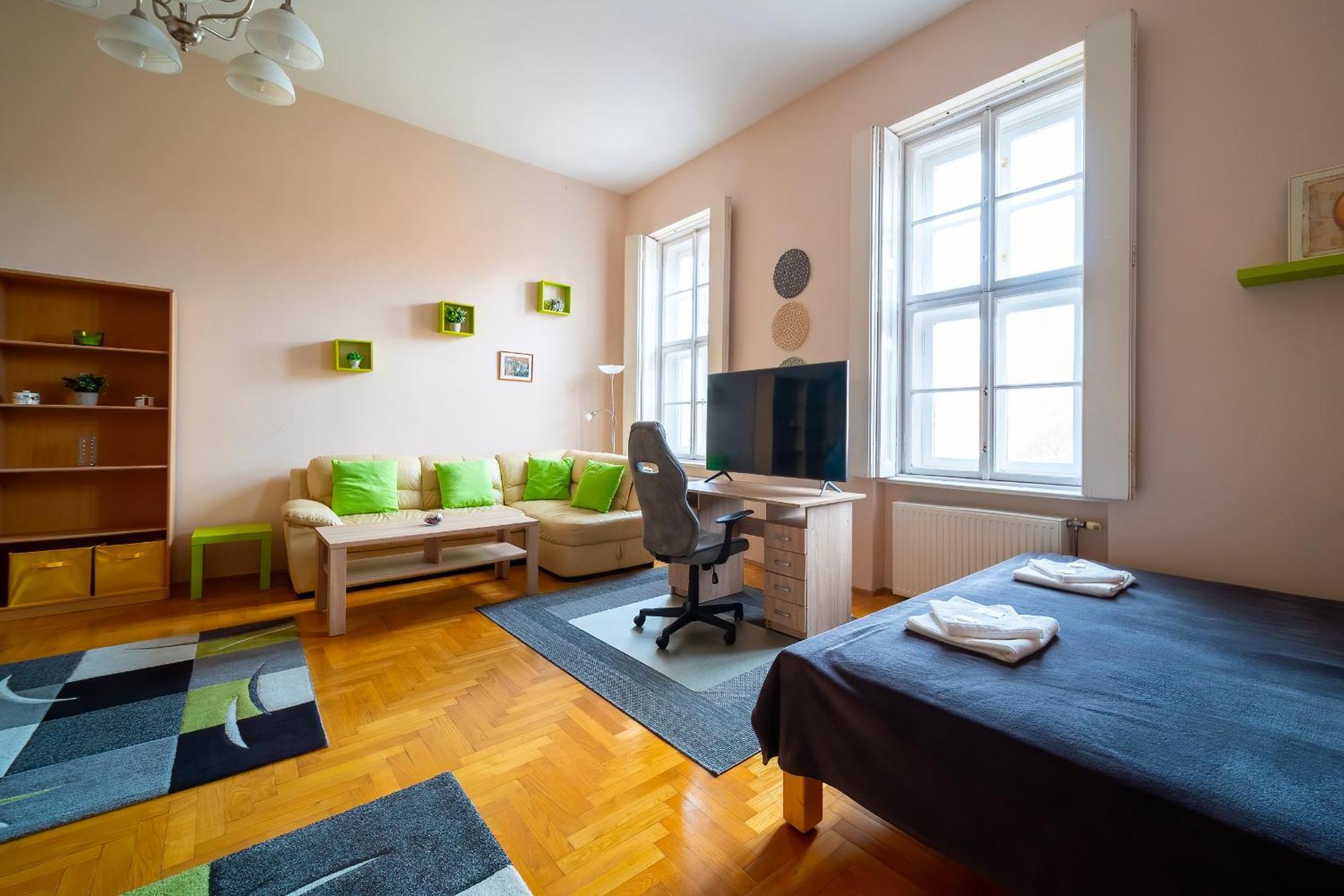 Tomka Apartman سيغيد المظهر الخارجي الصورة