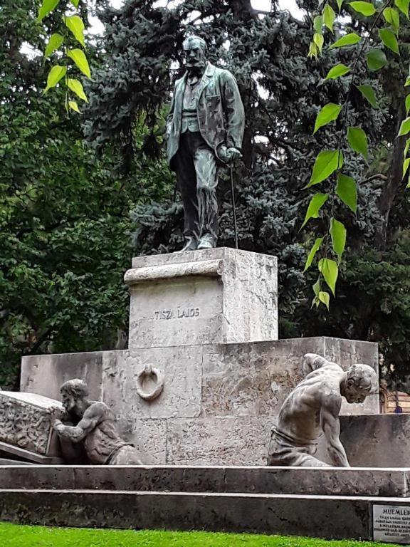 Tomka Apartman سيغيد المظهر الخارجي الصورة